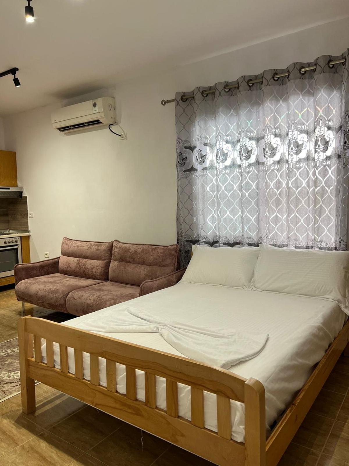 Apartment Closecare *